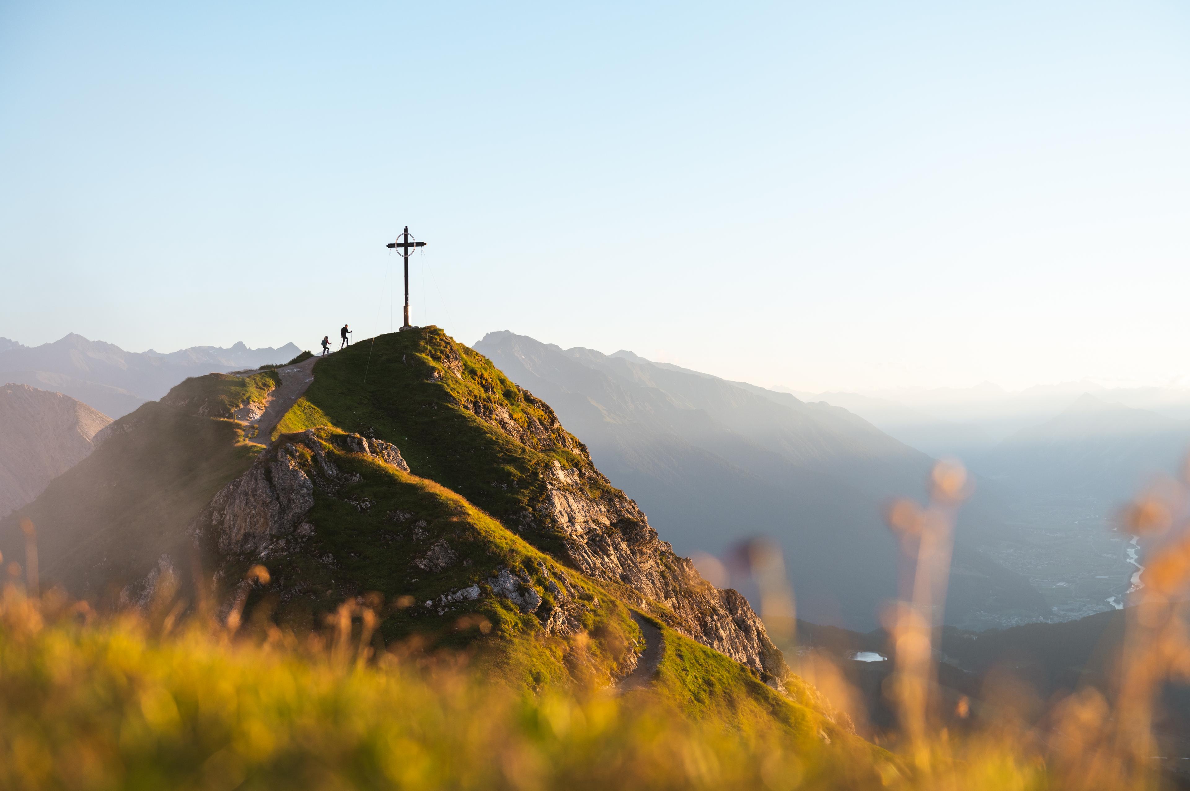Panoramic-Seefeld-King-Tour-Hike-Summit
